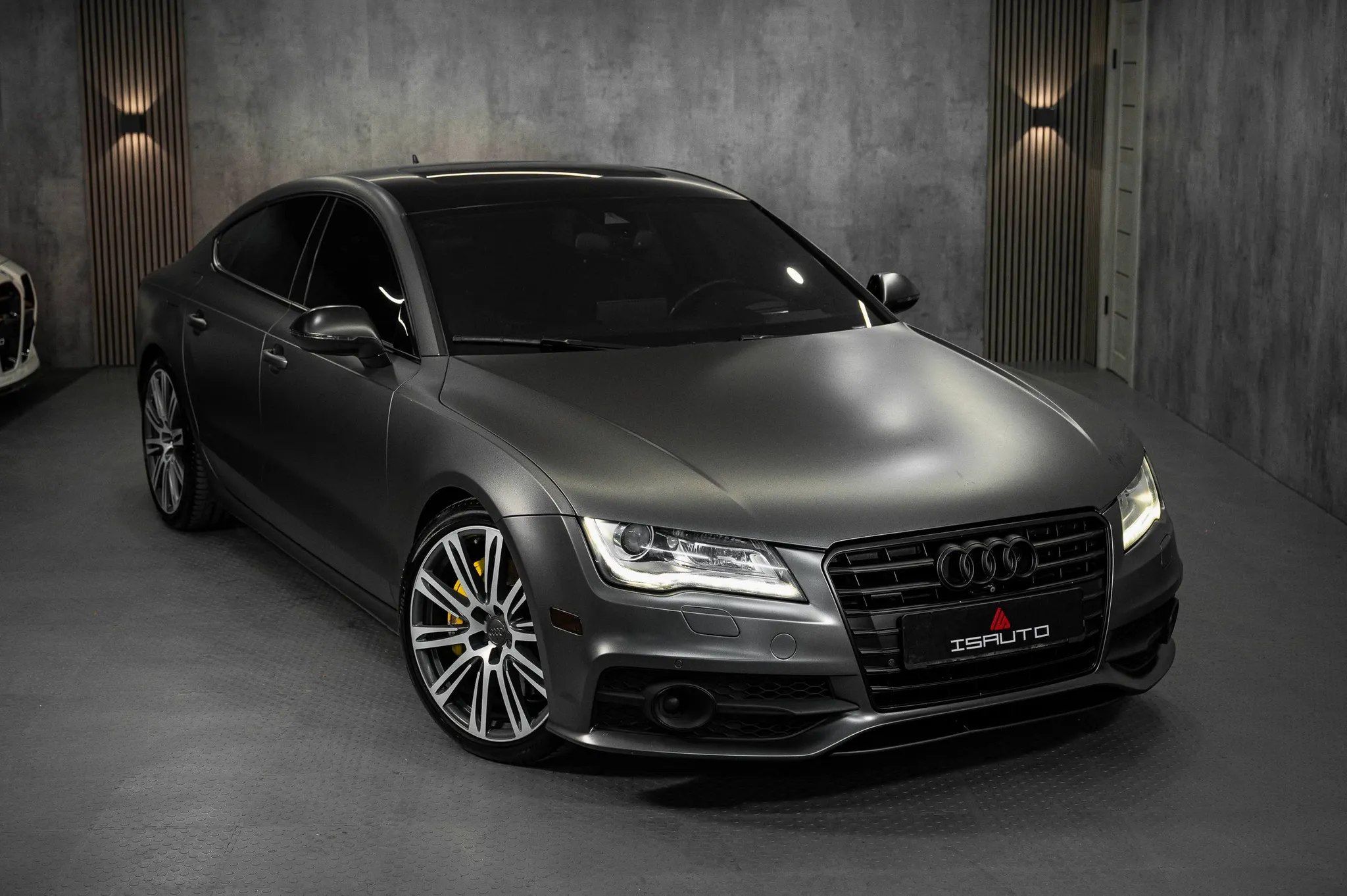 Audi A7 — фото 1