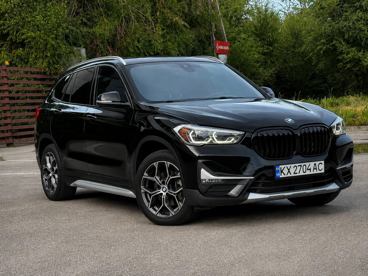 BMW X1 — фото 1