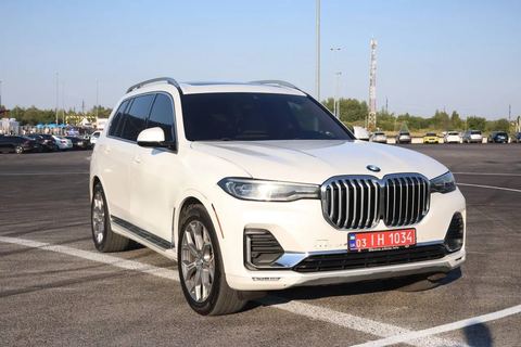 BMW X7