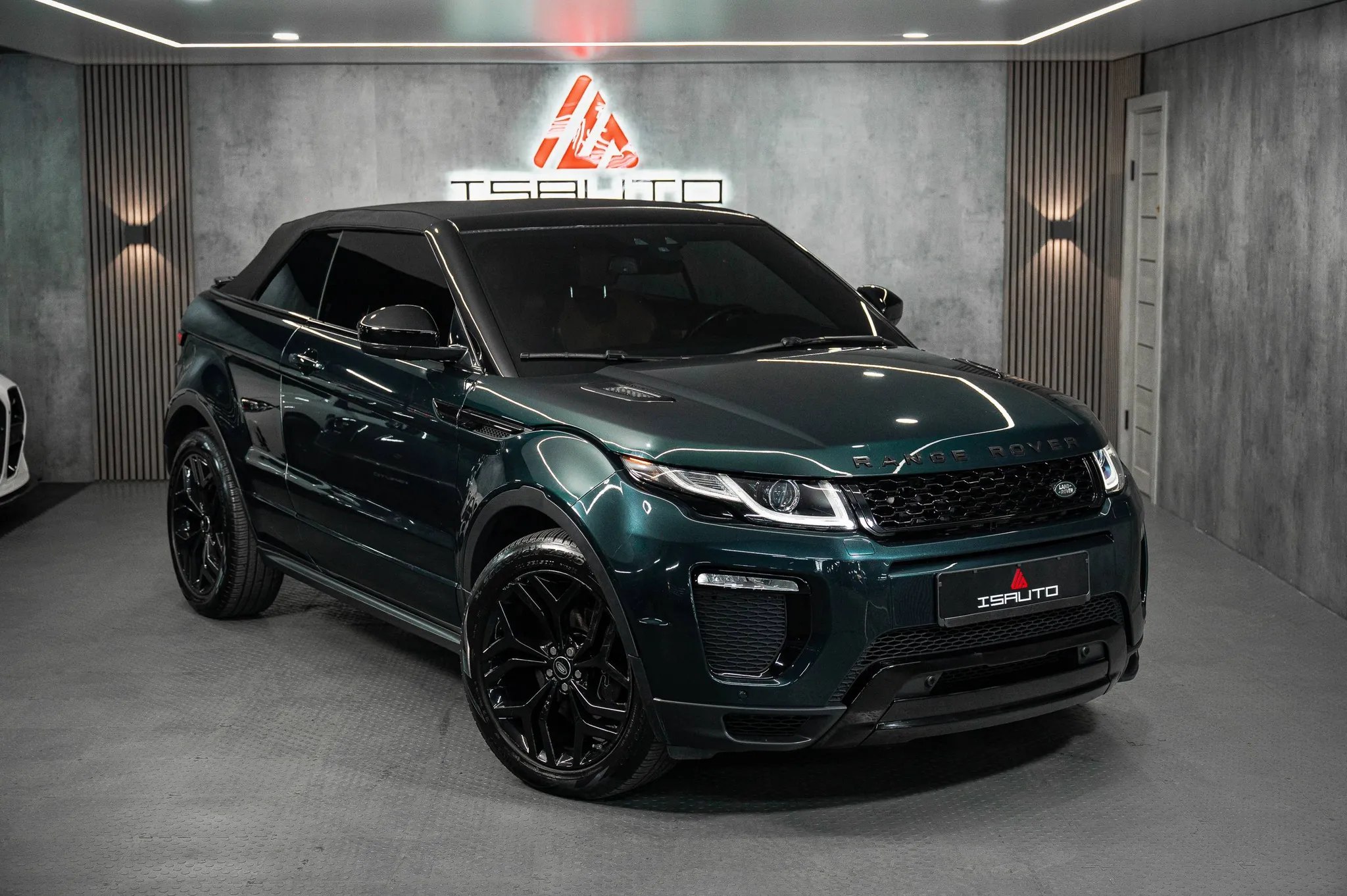Land Rover Range Rover Evoque — фото 1