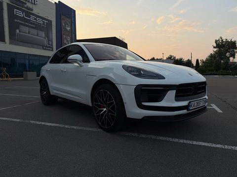 Porsche Macan S