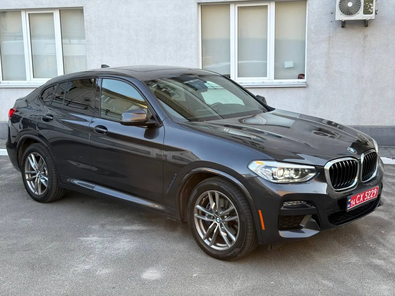 BMW X4 — фото 1