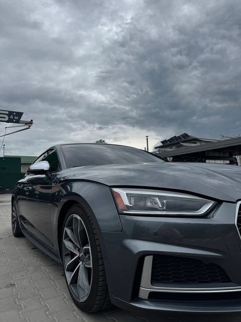 Audi S5
