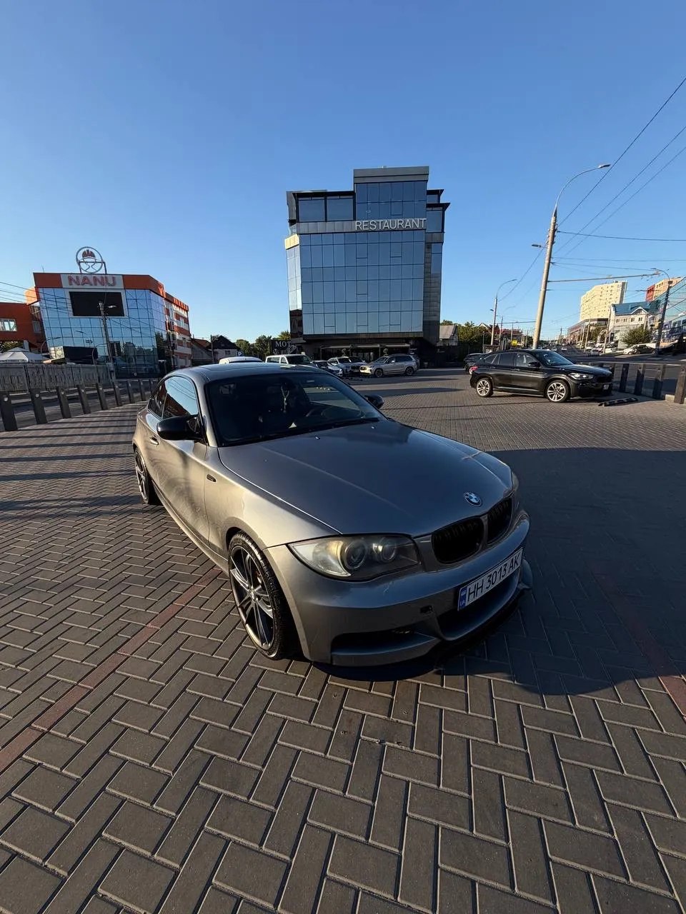 BMW 128i — фото 1