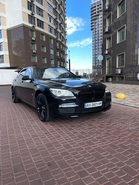 BMW 740Li