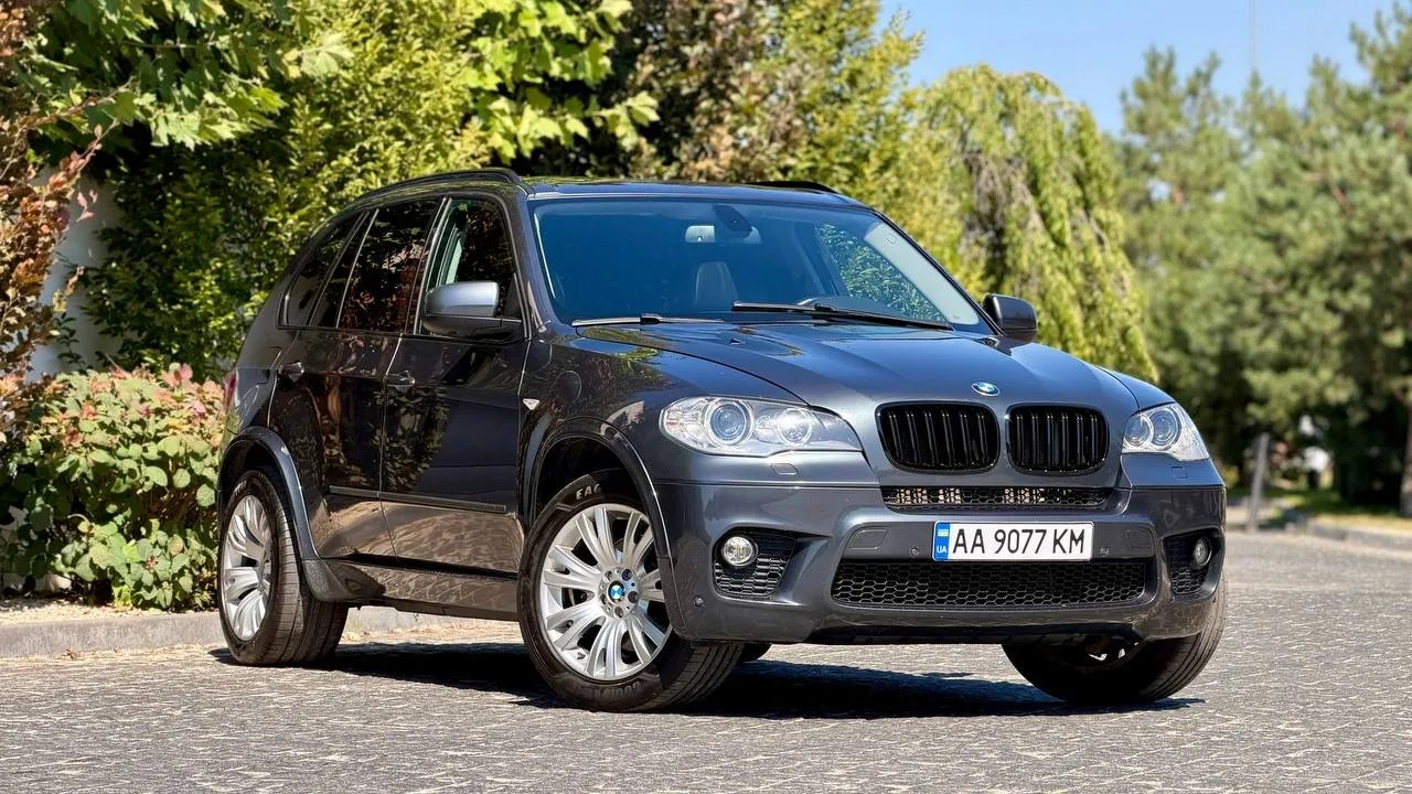 BMW X5 — фото 1