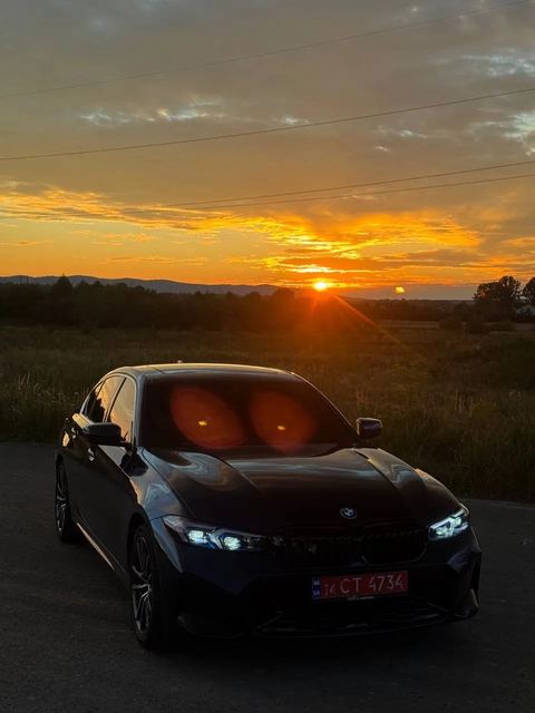 BMW 330i