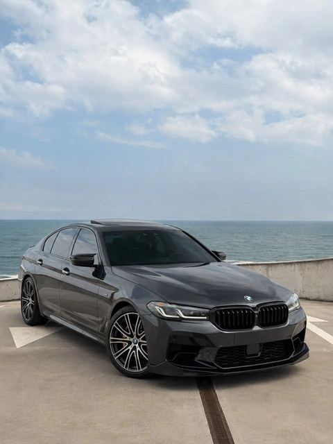 BMW 540i