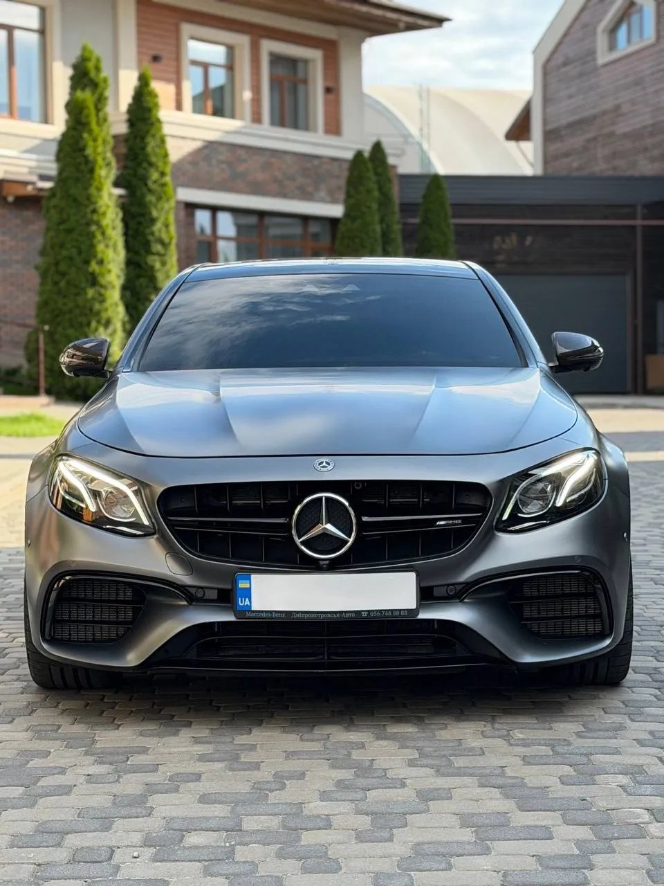 Mercedes-Benz E 63 Amg — фото 1