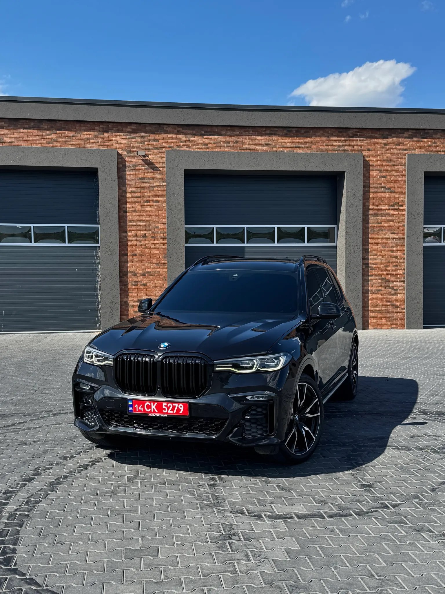 BMW X7 — фото 1