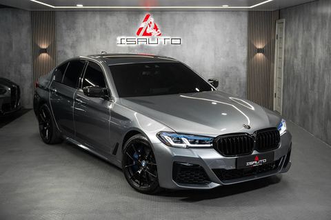 BMW 540i