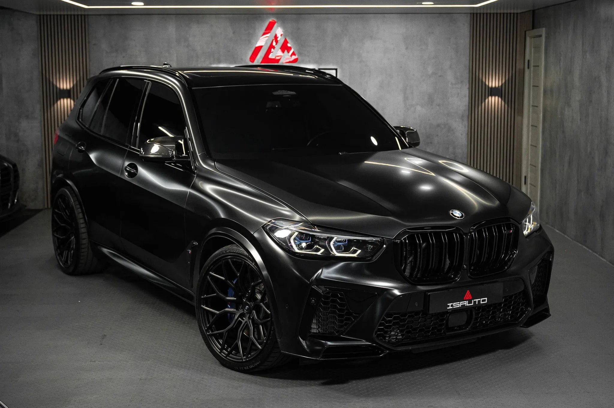 BMW X5M Competition — фото 1
