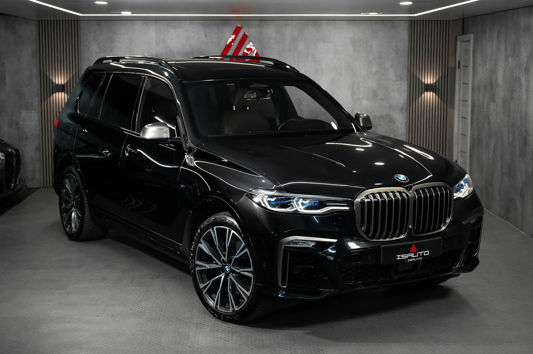 BMW X7 — фото 1