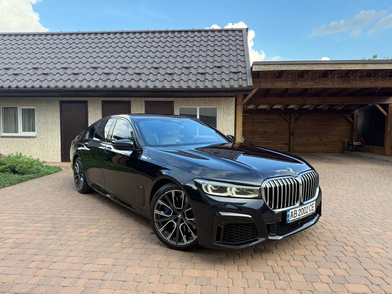 BMW 7Series 730d xDrive — фото 1