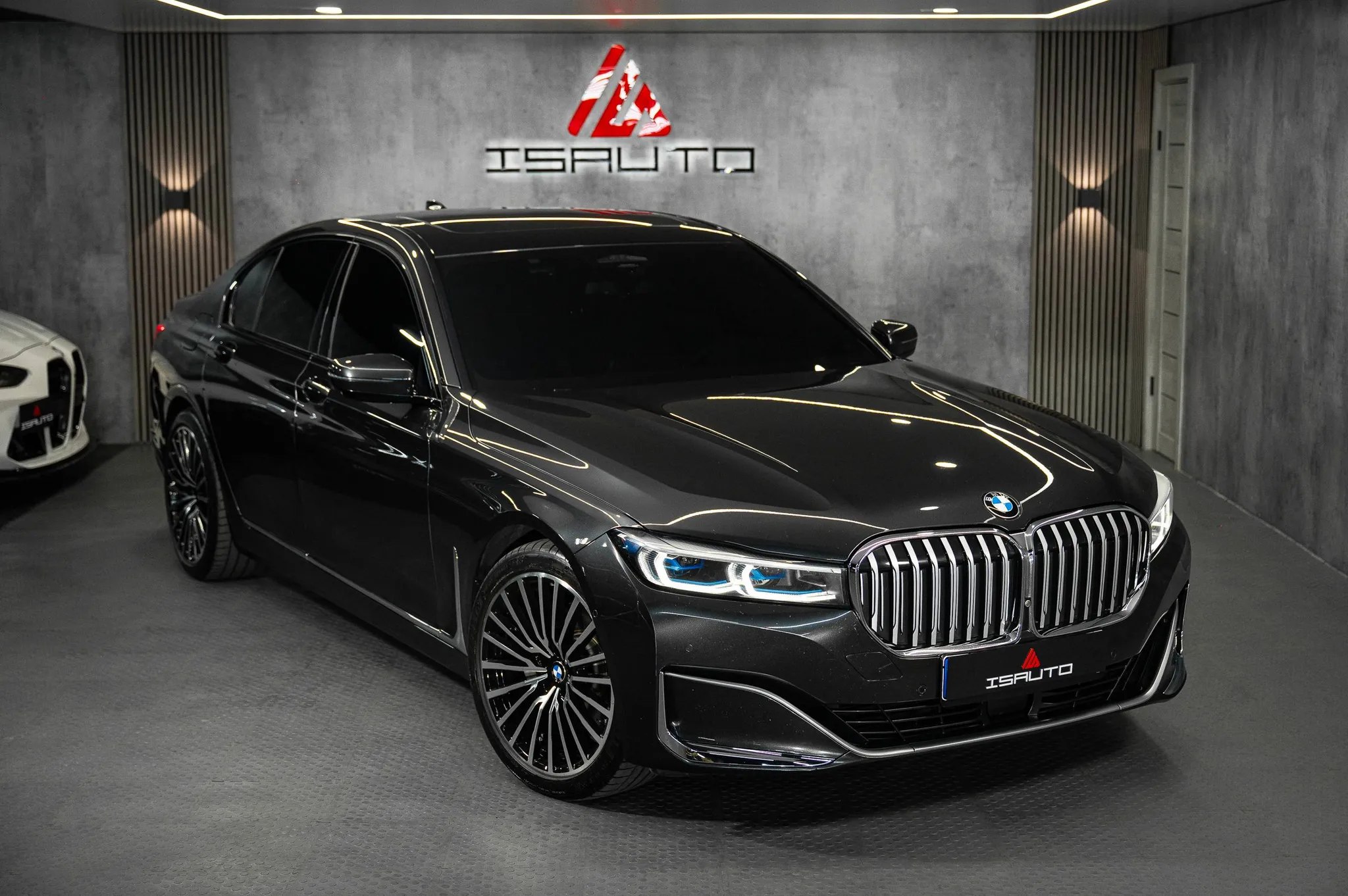 BMW 7Series 730D — фото 1