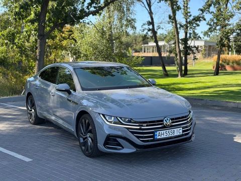 Volkswagen Arteon R-Line