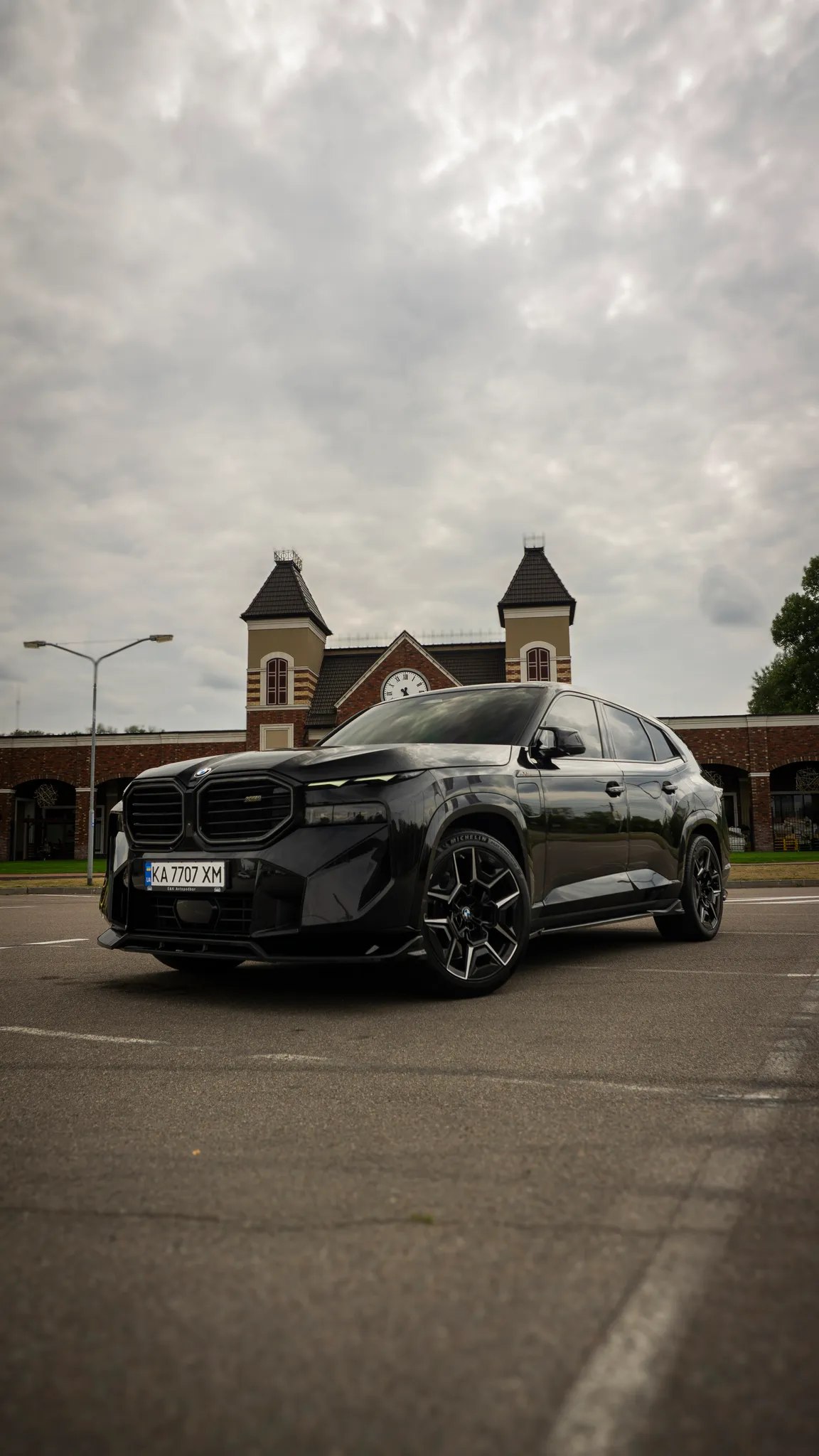 BMW XM — фото 1