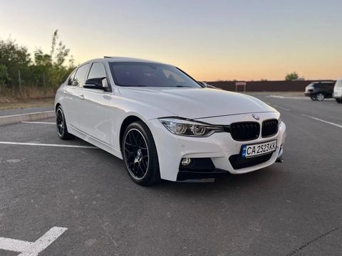 BMW 328i