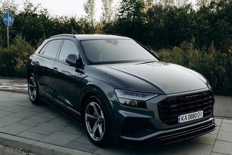 Audi Q8