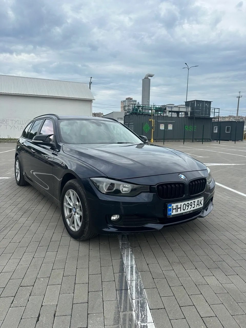 BMW 3Series 320d touring — фото 1