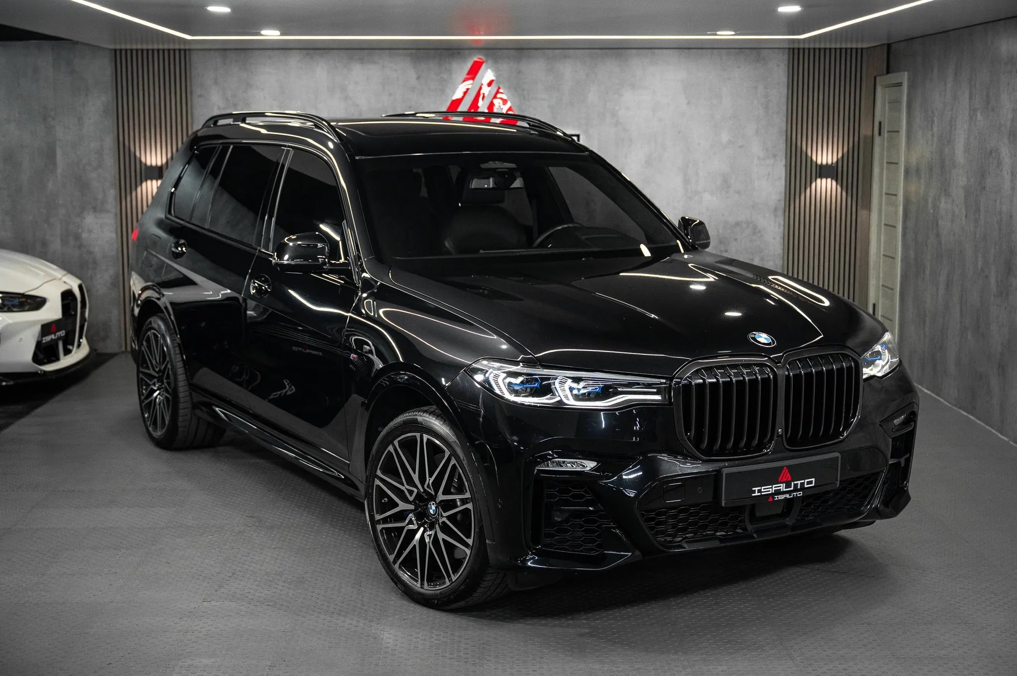BMW X7 Xdrive 30D — фото 1