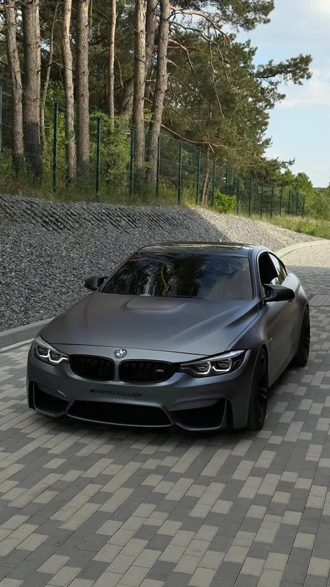 BMW M4 — фото 1