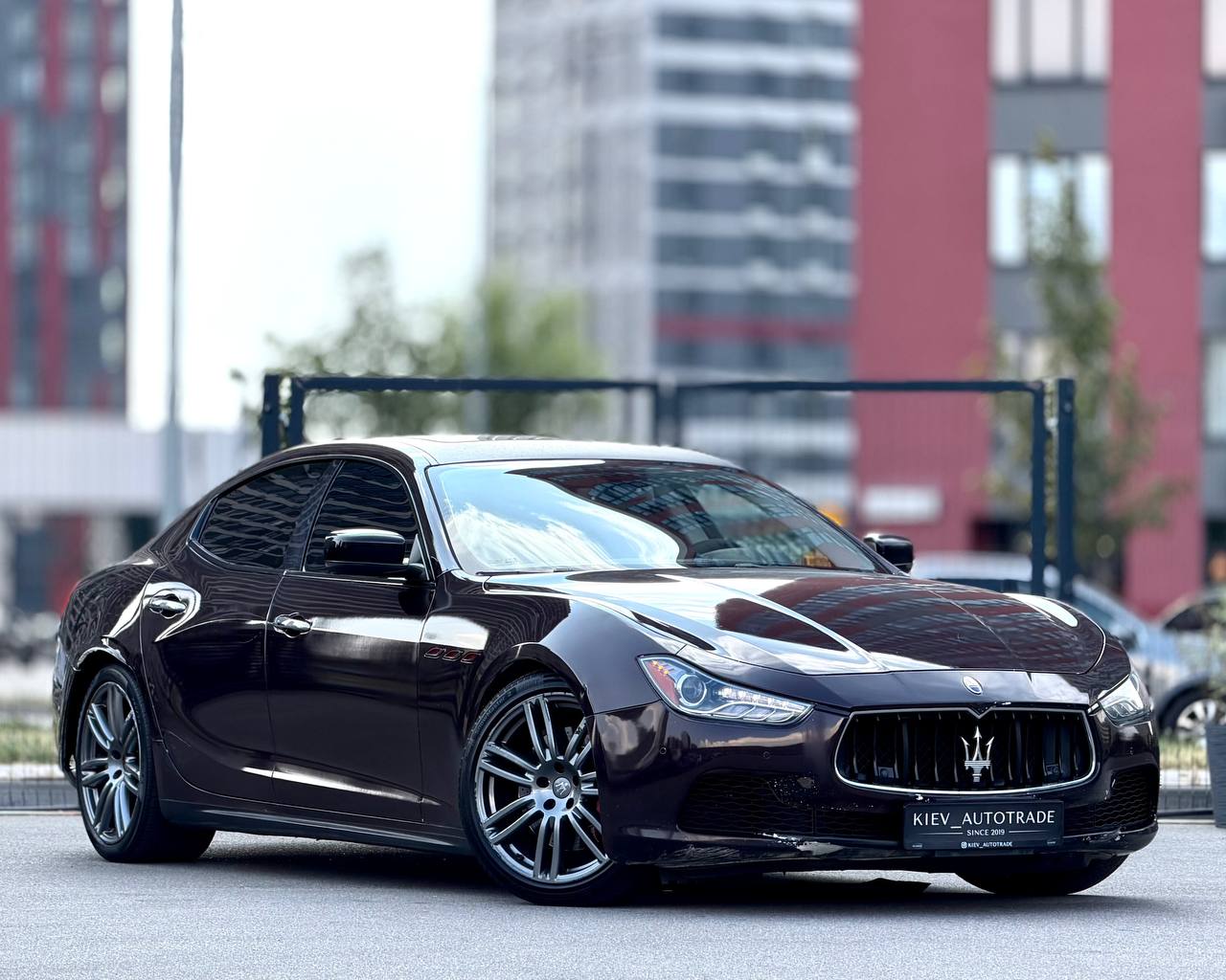 Maserati Ghibli — фото 1