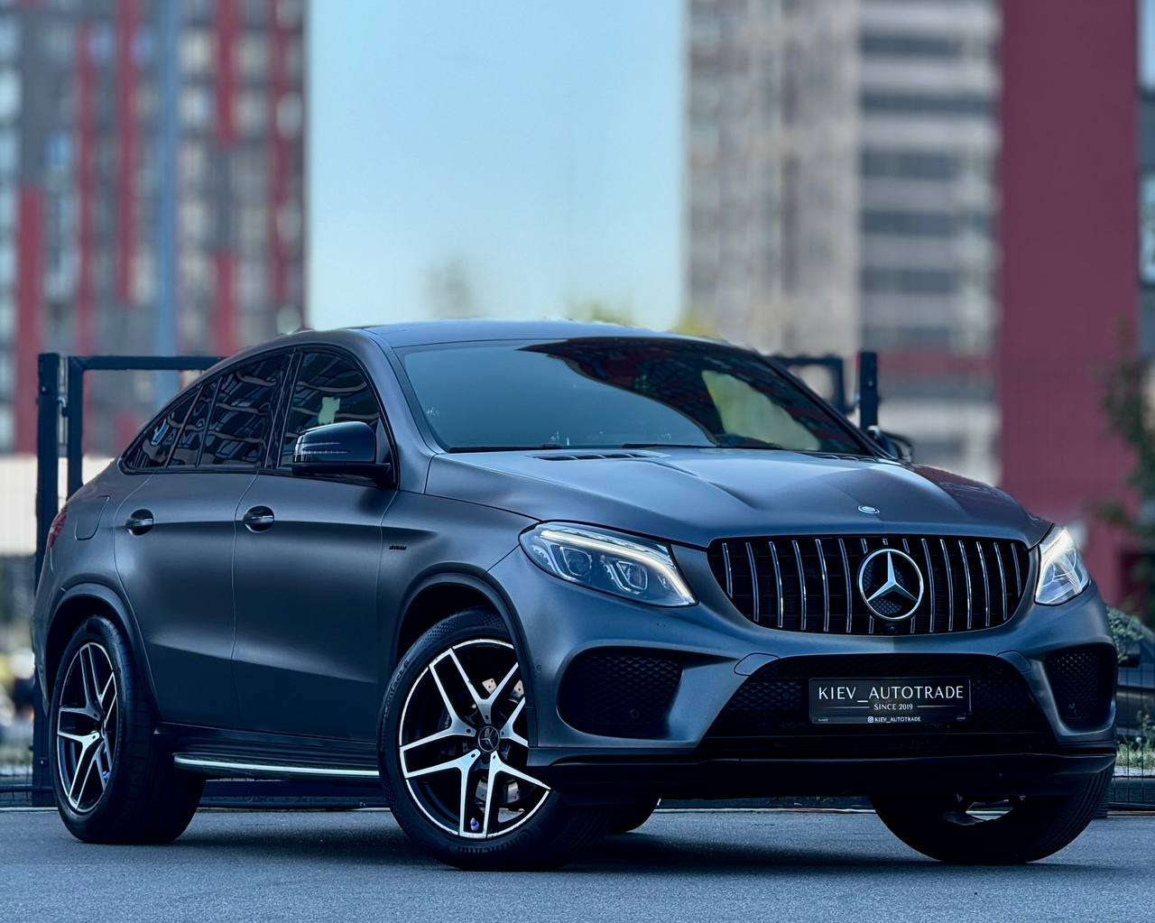Mercedes-Benz Gle 43 Amg — фото 1