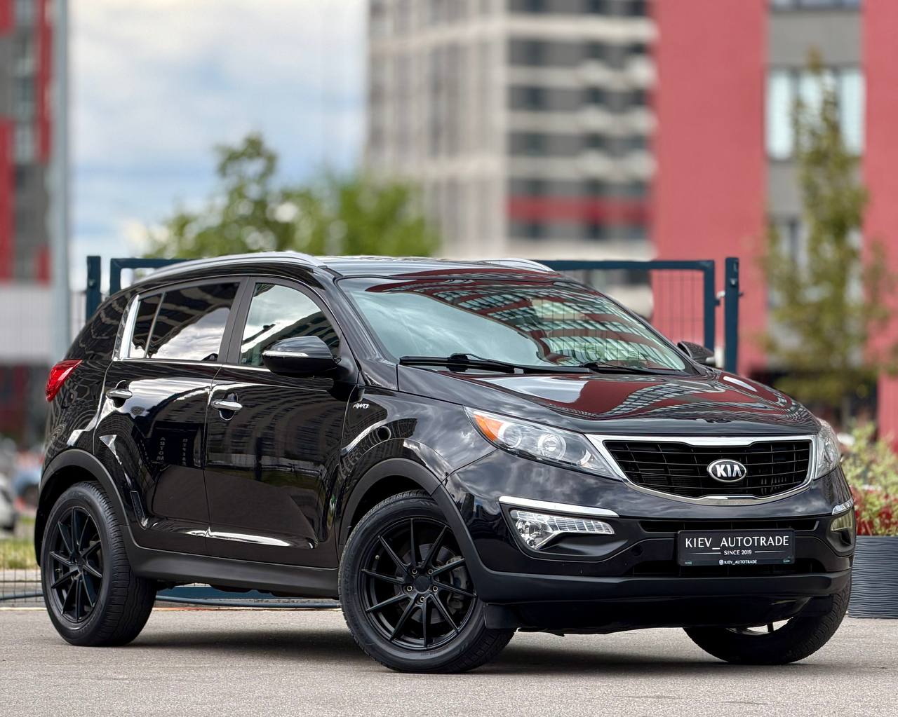 Kia Sportage — фото 1
