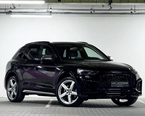 Audi SQ5 — фото 1