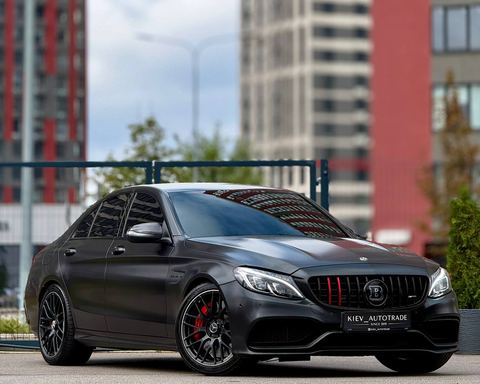 Mercedes-Benz C63s AMG