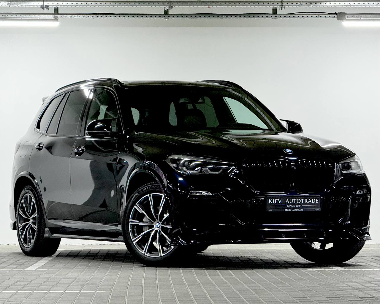 BMW X5 — фото 1