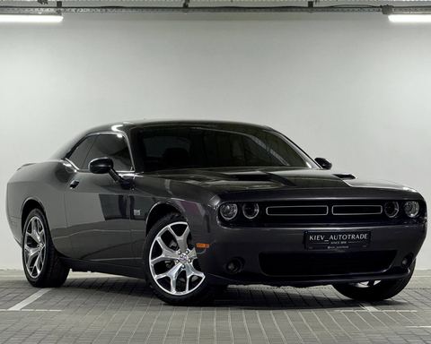 Dodge Challenger