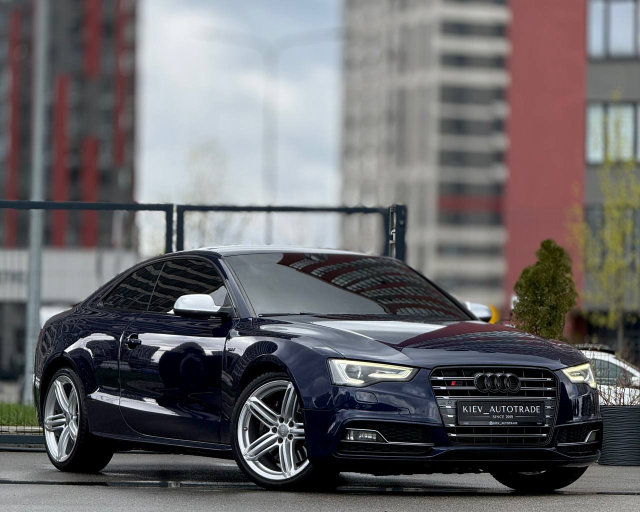 Audi S5 Quattro — фото 1
