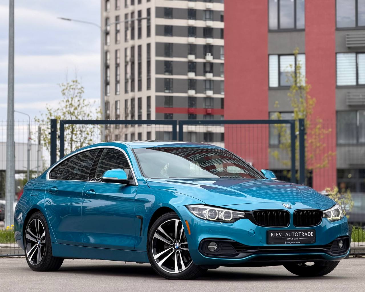 BMW 430i — фото 1