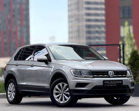 Volkswagen Tiguan Official 4Motion — фото 1