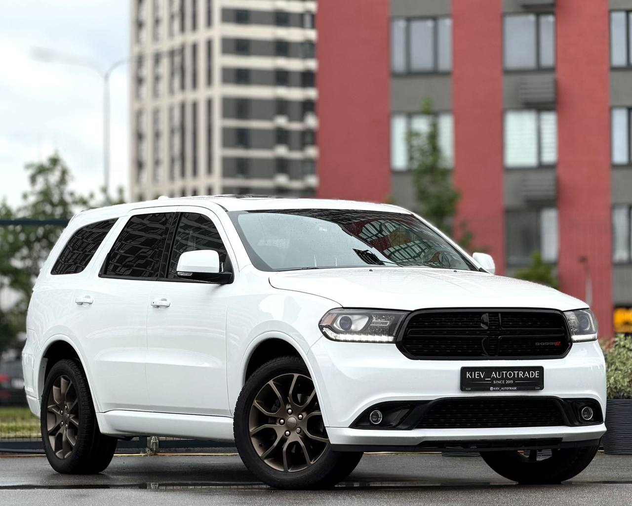 Dodge Durango — фото 1