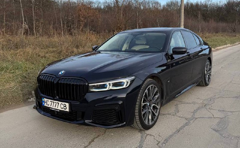 BMW 750I — фото 1