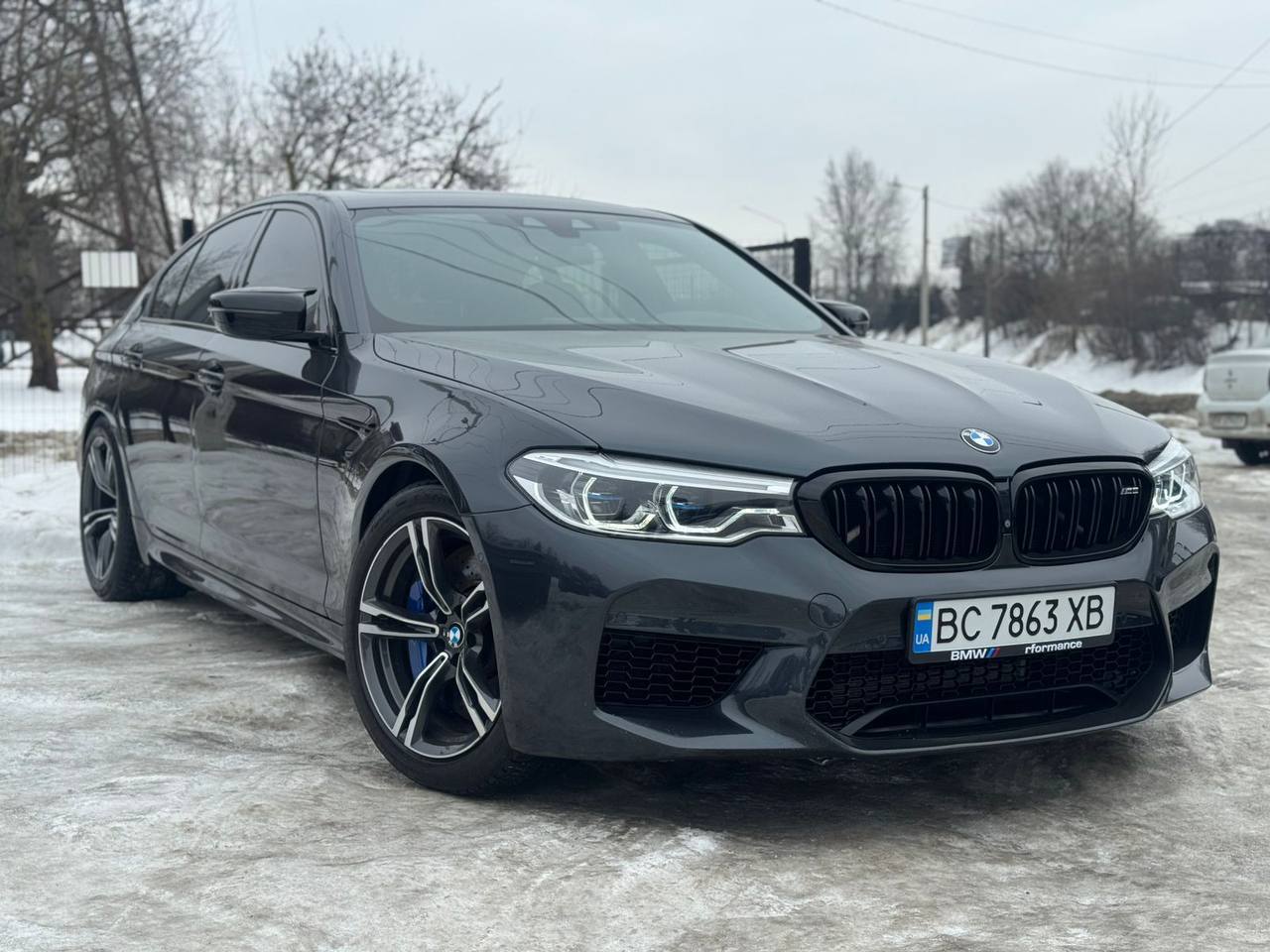 BMW M5 — фото 1