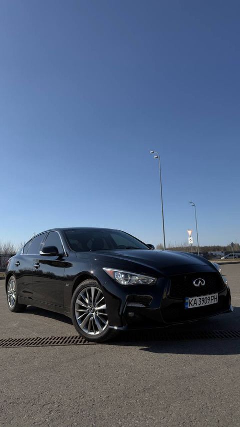 Infiniti Q50