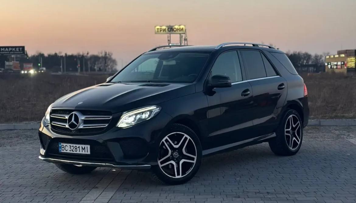 Mercedes-Benz GLE 350d — фото 1