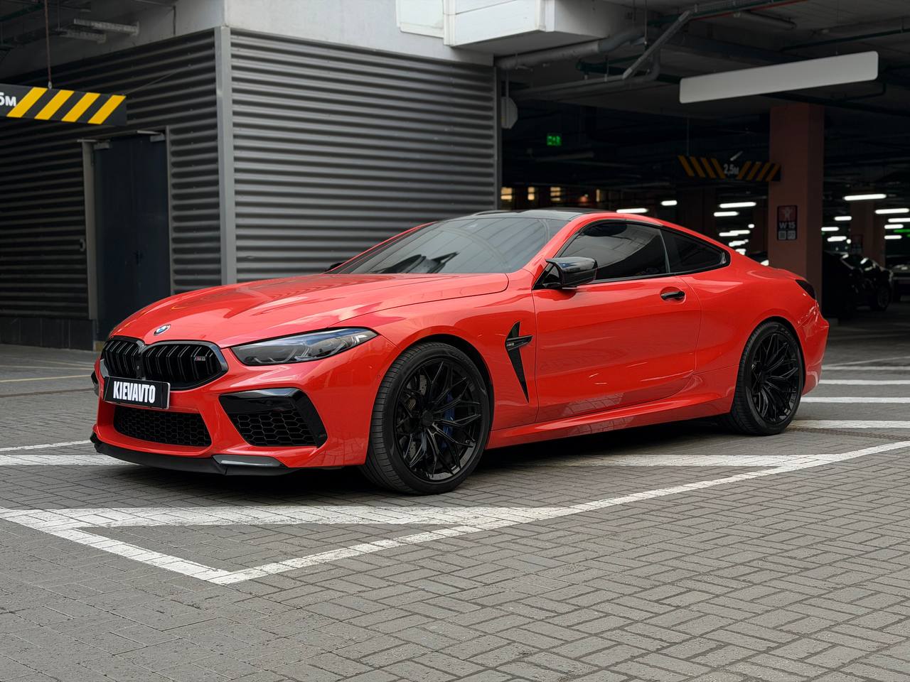 BMW M8 — фото 1