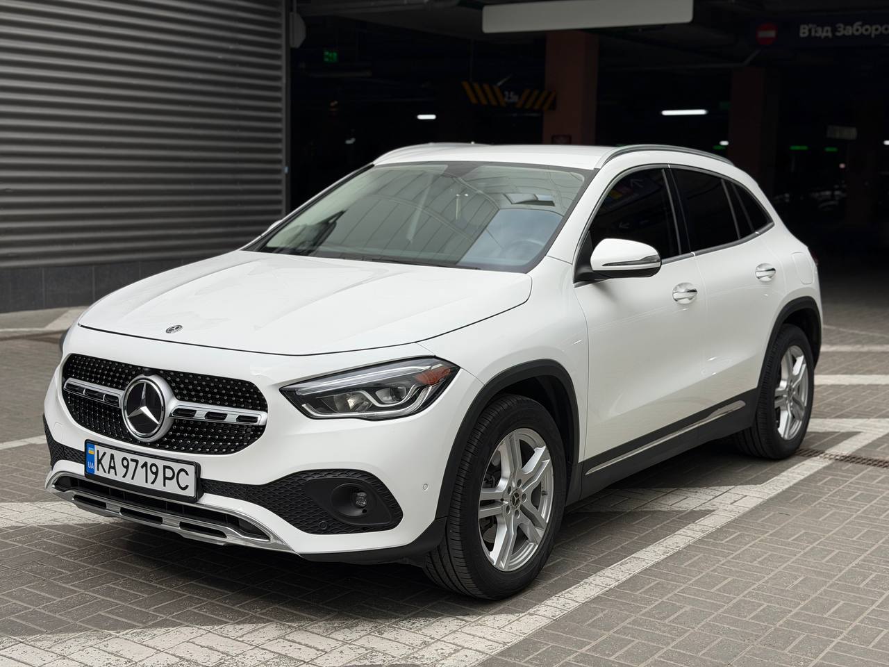 Mercedes-Benz GLA 250 — фото 1