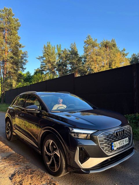 Audi Q4 e-tron