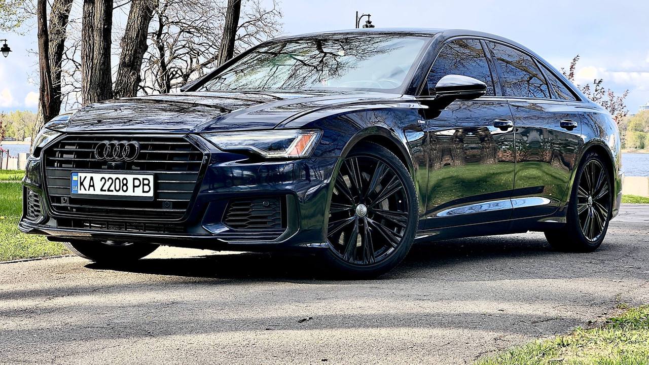 Audi A6 — фото 1