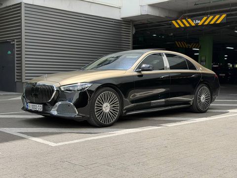 Mercedes-Benz S580