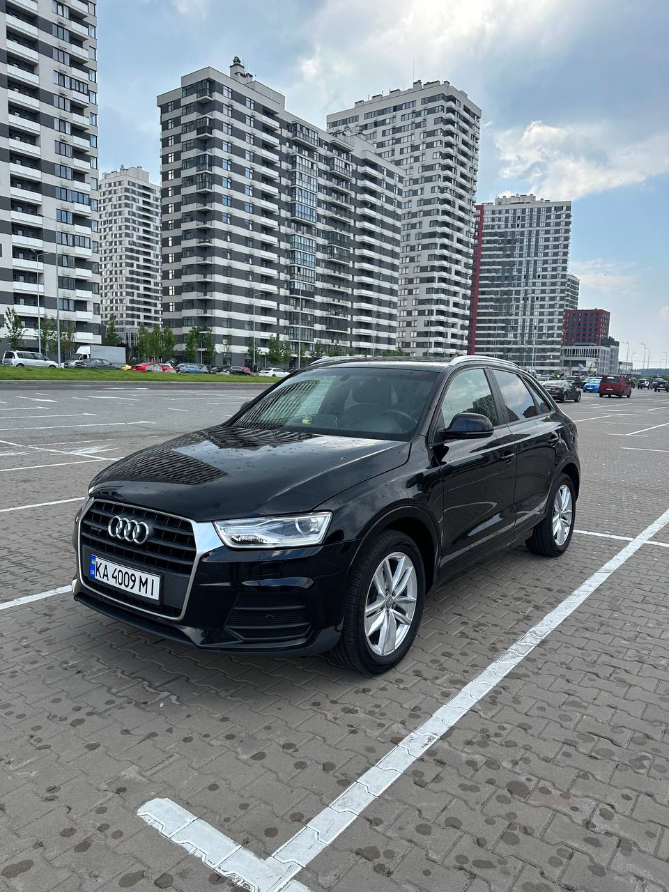 Audi Q3 — фото 1
