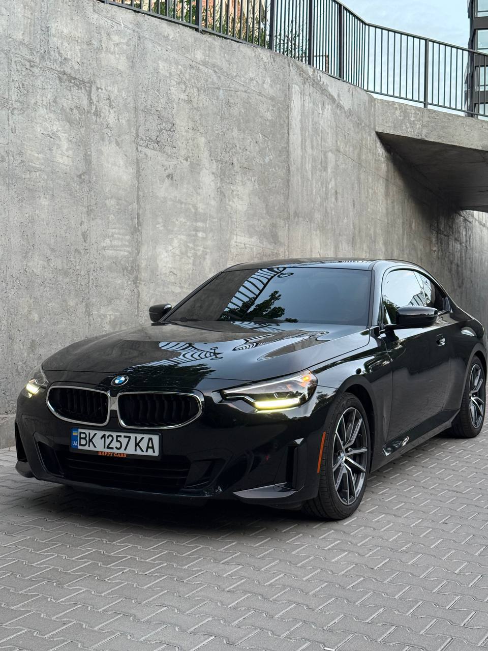 BMW 230і — фото 1