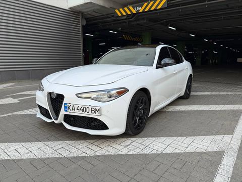 Alfa Romeo Giulia (952)