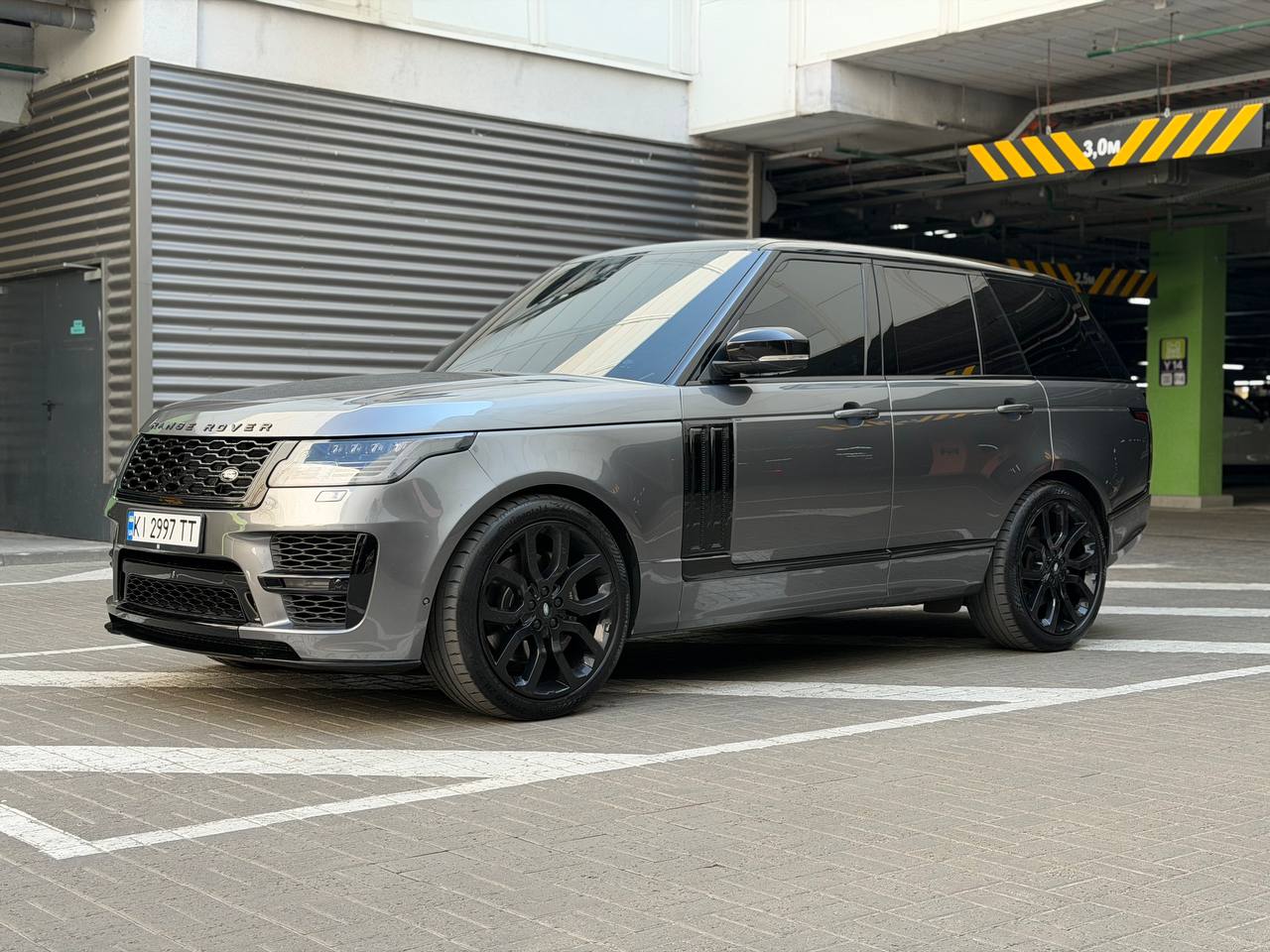 Land Rover Range Rover — фото 1